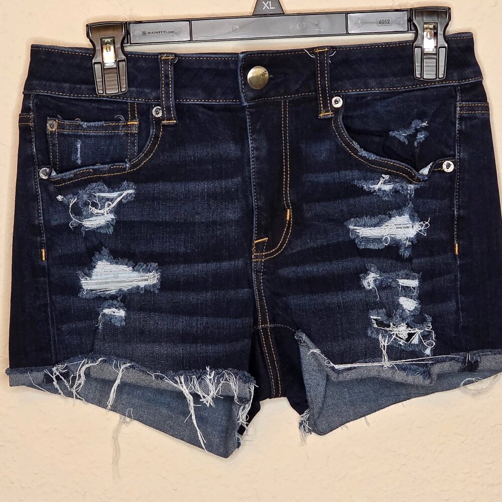 American Eagle Women's Ripped Hi-Rise Shortie with 360 Super Stretch, Size 6
